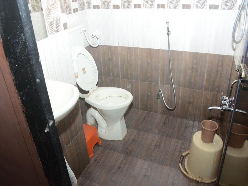 Nilraj Lodge Ratnāgiri Buitenkant foto